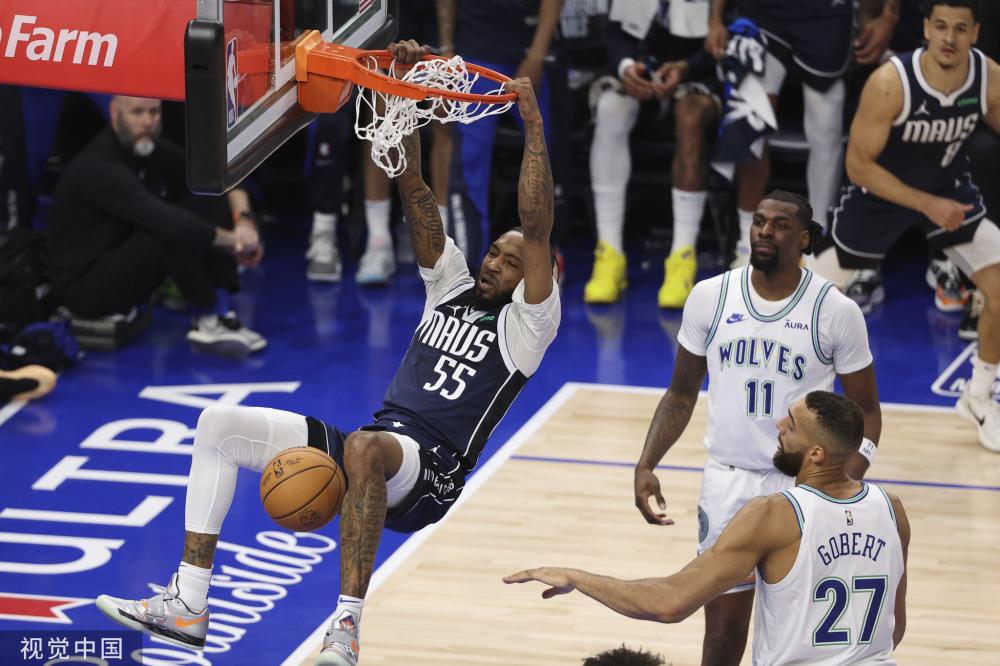 一个突出的 一个突出的